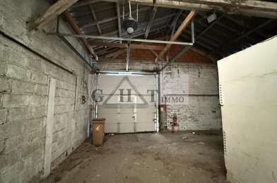 Local industriel  930000 €