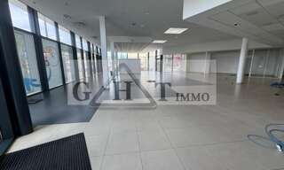 Local industriel  2239 m² à vendre à Ivry-sur-Seine (94200)