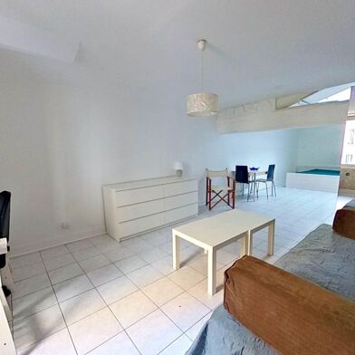 Appartement 1 pièces 140000 €