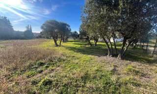 Terrain  718 m² à vendre à Uzès (30700)