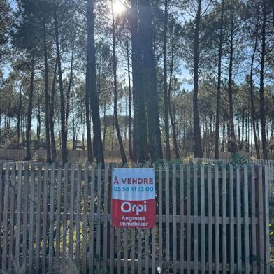 Terrain  490000 €