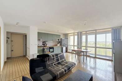 Appartement 4 pièces 990 €