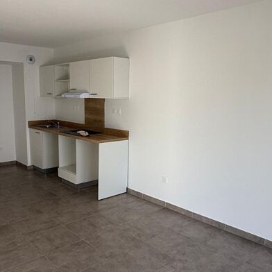 Appartement 2 pièces 725 €