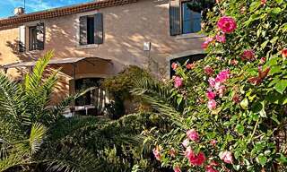 Maison 8 Pièces 281 m² à vendre à Carpentras (84200)