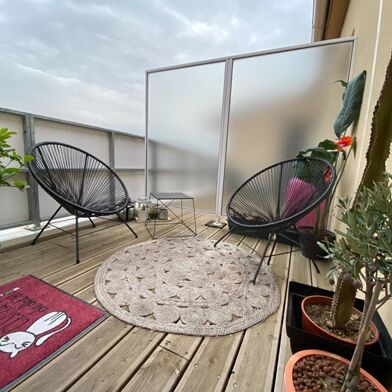 Appartement 2 pièces 707 €