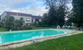 Maison 7 Pièces 202 m² à vendre à Magné (79460)