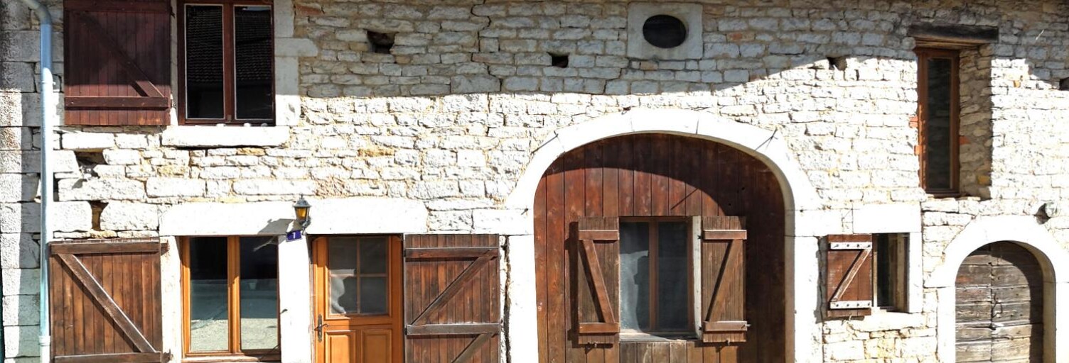 Maison 5 Pièces 135 m² à vendre à Aromas (39240)