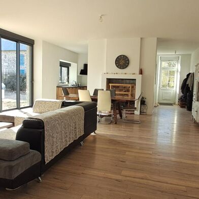 Maison 8 pièces 414400 €