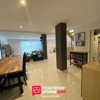 Maison 4 pièces 299500 €