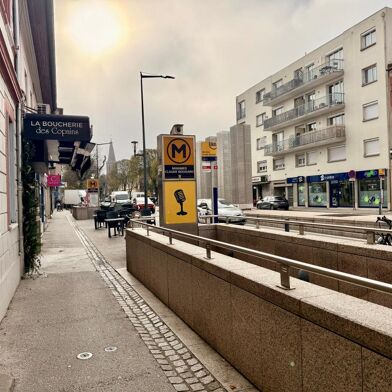 Appartement 3 pièces 880 €