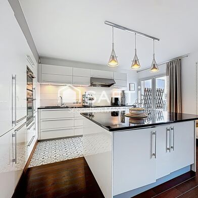 Appartement 4 pièces 470000 €