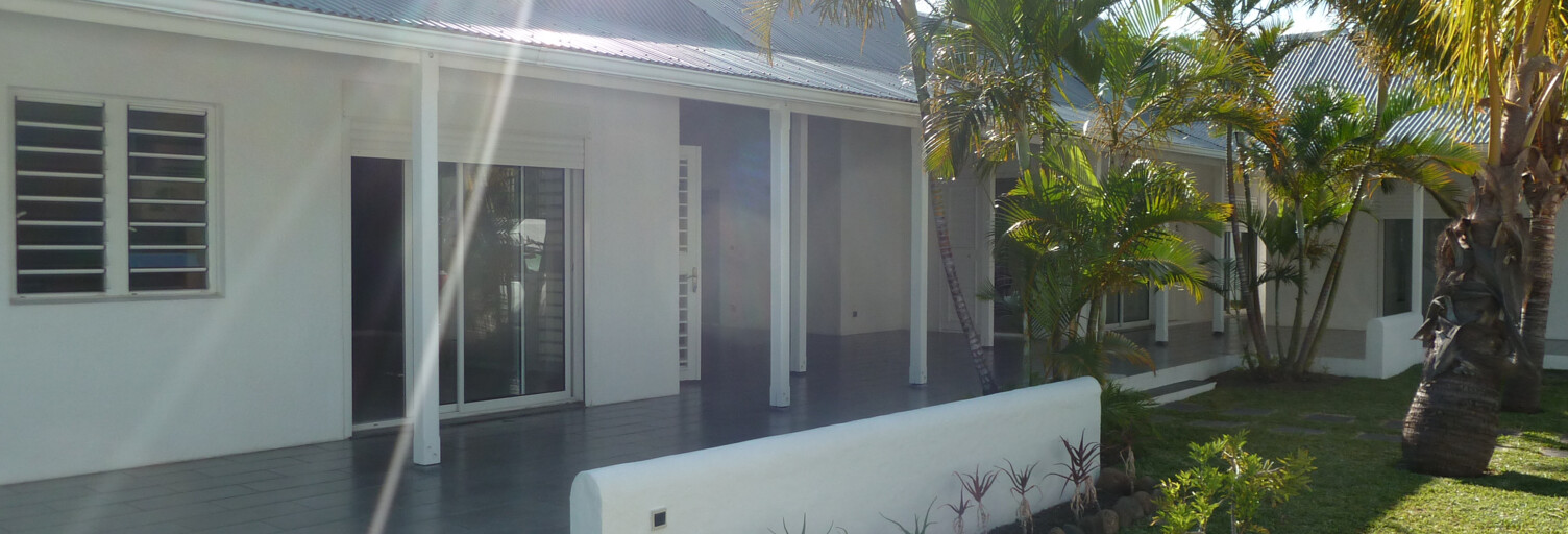 Maison 4 Pièces 134 m² à louer à Saint-Pierre (97432)