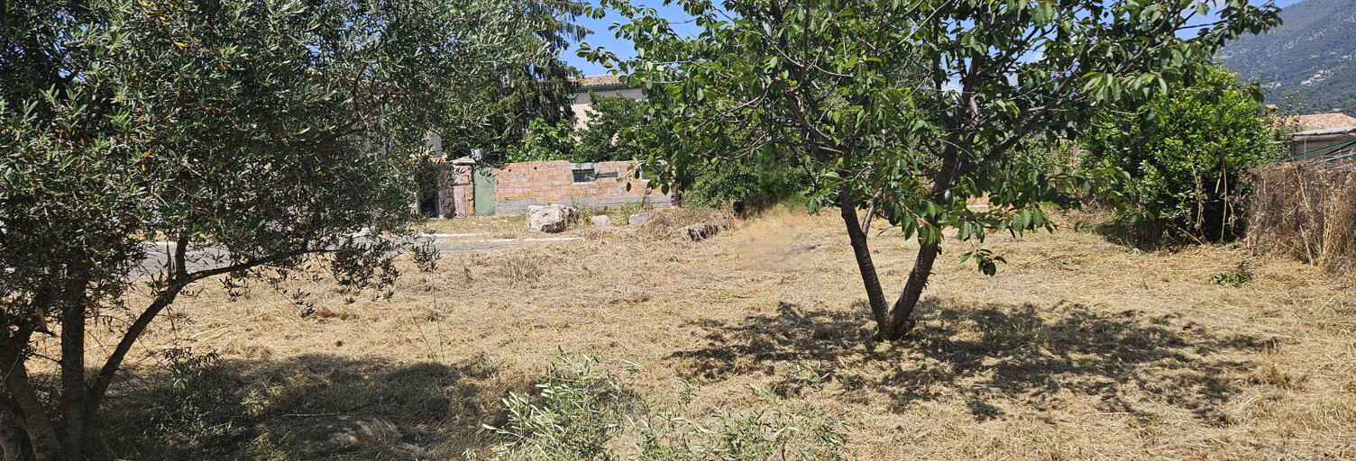 Terrain  606 m² à vendre à Carros (06510)