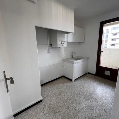 Appartement 1 pièces 600 €