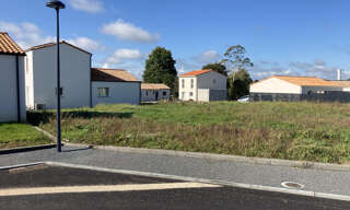 Terrain  504 m² à vendre à Saint-Philbert-de-Bouaine (85660)