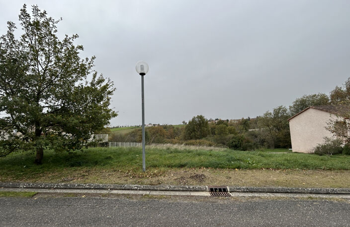 Terrain à bâtir - 993m2 - MIRANDOL-BOURGNOUNAC — photo 3