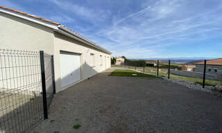 Maison 4 Pièces 88 m² à louer à Colombier-le-Cardinal (07430)