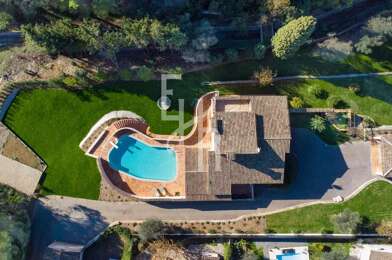 Maison 6 pièces 2400000 €