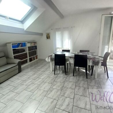 Appartement 3 pièces 895 €