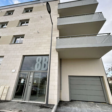 Appartement 3 pièces 760 €