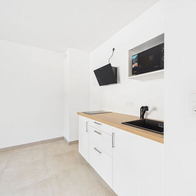 Appartement 1 pièces 530 €