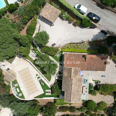 Maison 5 pièces 1260000 €