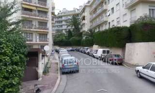 Garage  10 m² à louer à Nice (06100)
