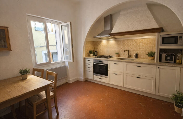 SPECIAL INVESTISSEUR 2 APPARTEMENTS AU COEUR DU QUARTIER DE — photo 2