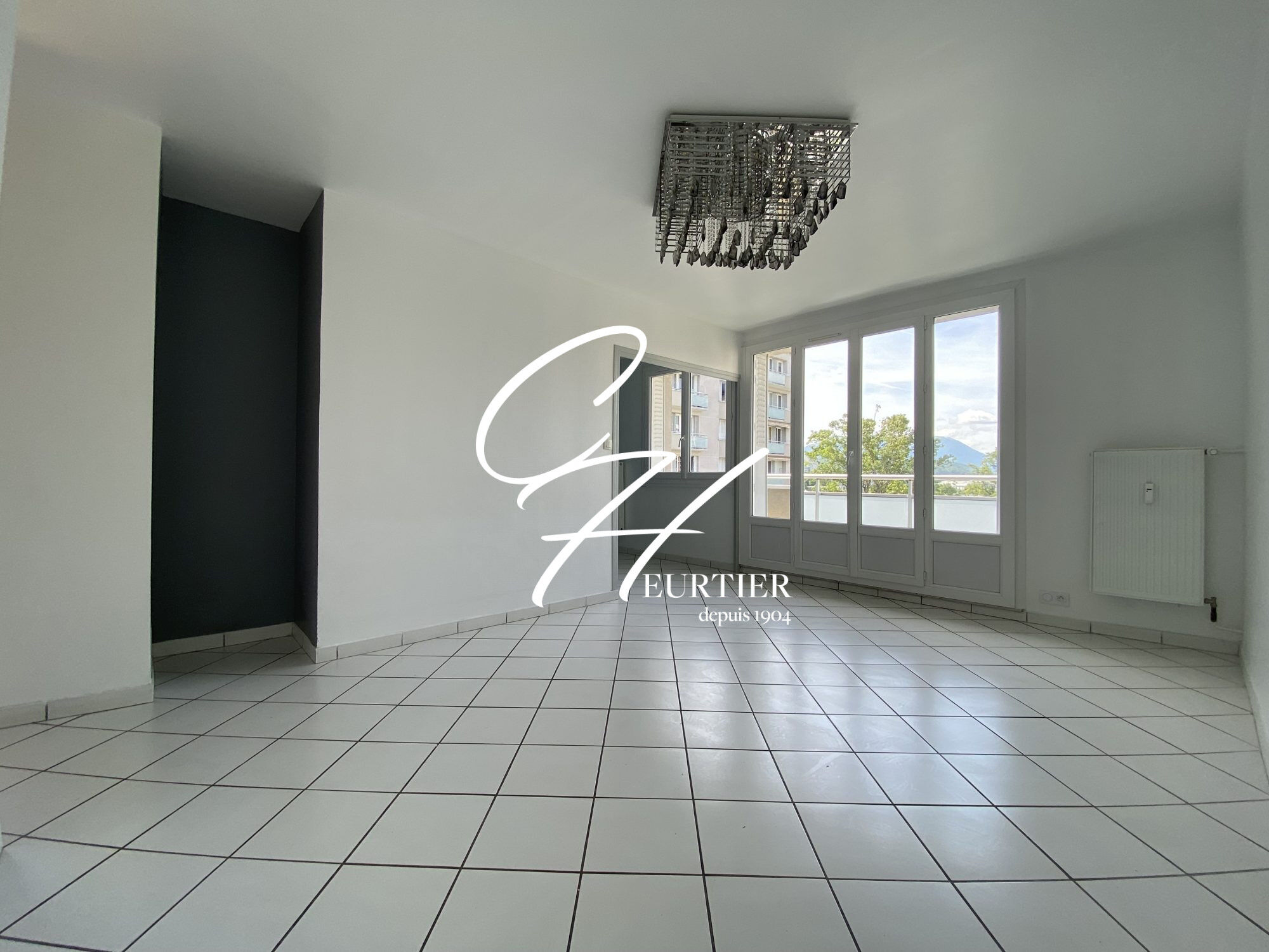 Appartement  T4 à louer Grenoble 38100