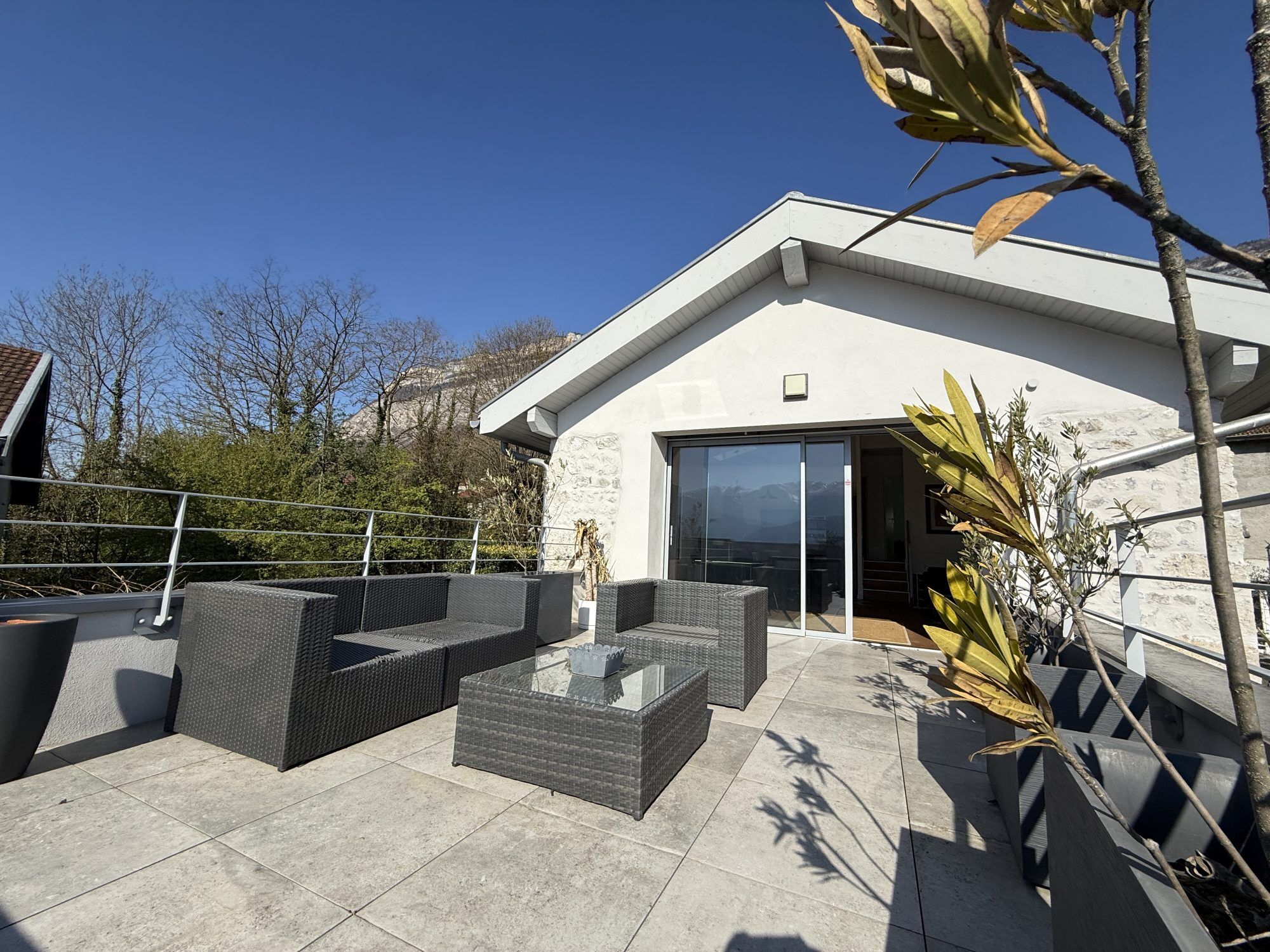 Villa / Maison  T5 à vendre Biviers 38330