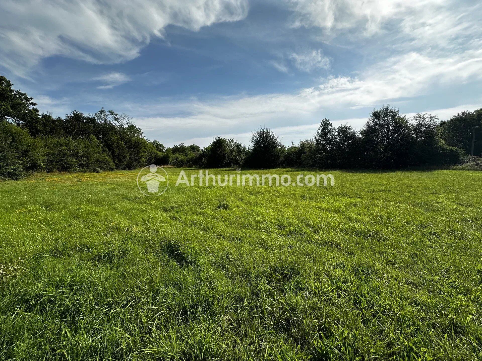 Vente Terrain 1218 m2 à Saint-Astier · 28 000 €