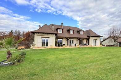 Maison 9 pièces 679000 €