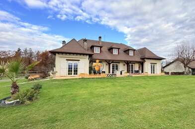 Maison 9 pièces 679000 €