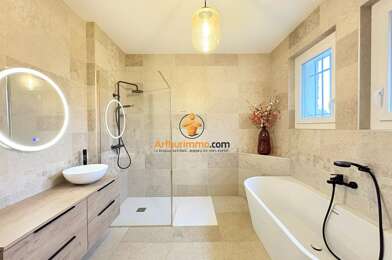 Maison 9 pièces 679000 €
