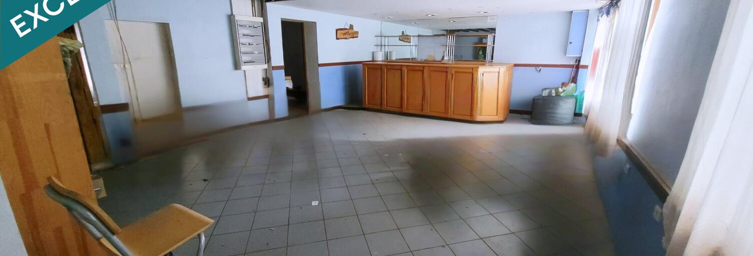 Immeuble  221 m² à vendre à Crulai (61300)