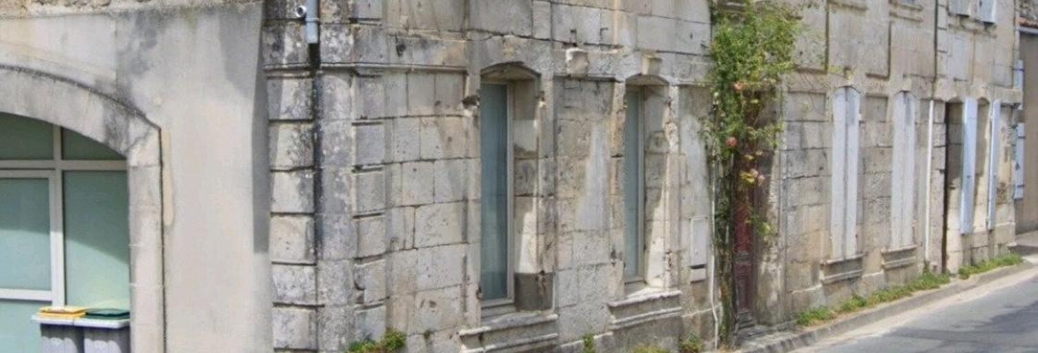 Maison 8 Pièces 180 m² à vendre à Rioux (17460)