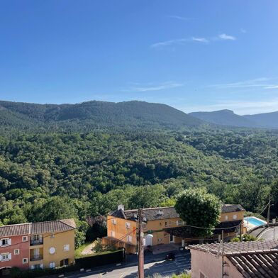 Appartement 3 pièces 150000 €