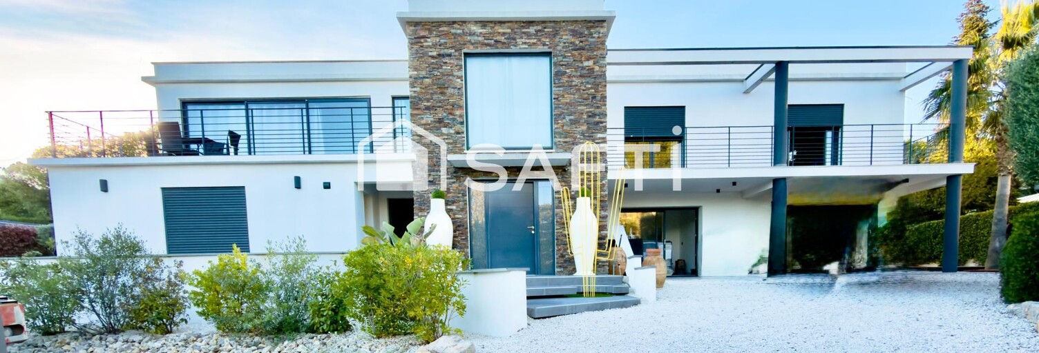 Maison 9 Pièces 345 m² à vendre à Fréjus (83370)