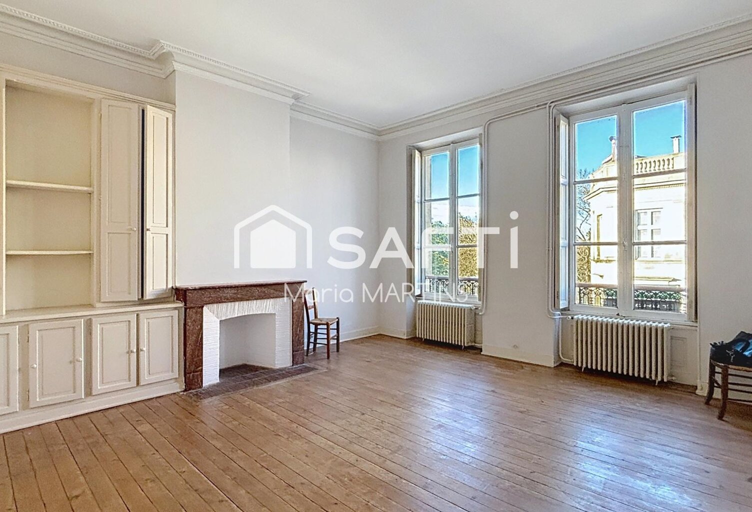 Belle adresse pour ce grand 2 pièces de 80m2 transformable en T3, à rafraîchir — photo 1