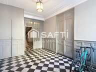 Belle adresse pour ce grand 2 pièces de 80m2 transformable en T3, à rafraîchir — photo 4