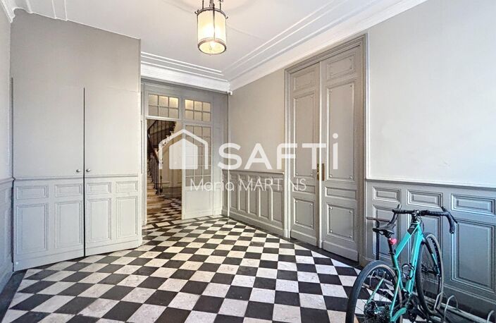 Belle adresse pour ce grand 2 pièces de 80m2 transformable en T3, à rafraîchir — photo 4