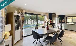 Maison 8 Pièces 147 m² à vendre à Sanary-sur-Mer (83110)