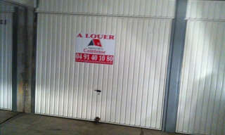 Garage  12 m² à louer à Marseille 8 (13008)