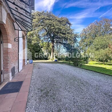 Maison 11 pièces 949000 €