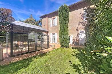 Maison 11 pièces 928000 €