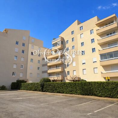 Appartement 4 pièces 245000 €
