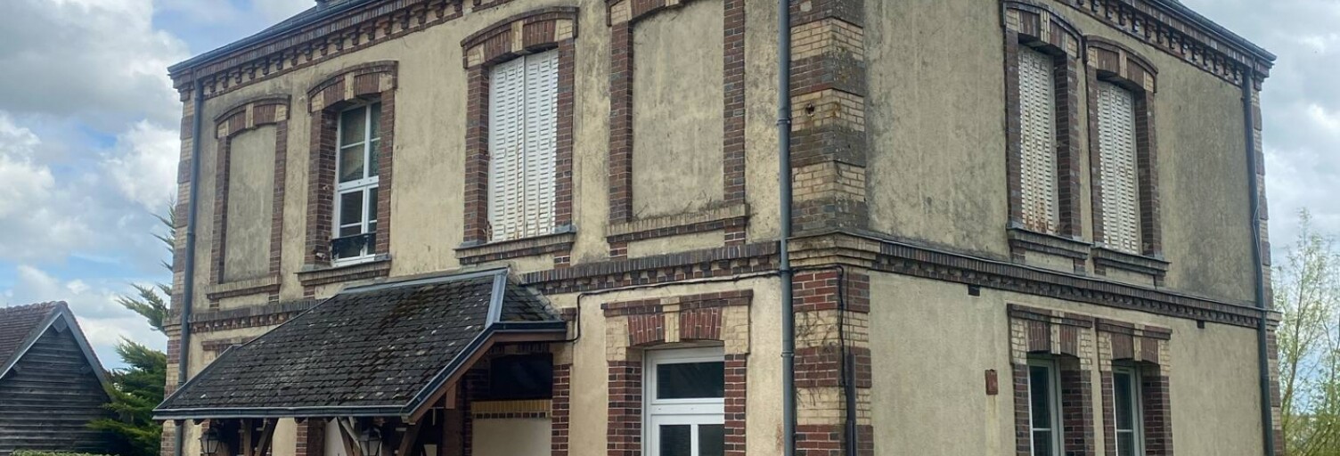 Maison 11 Pièces 230 m² à vendre à L'Aigle (61300)