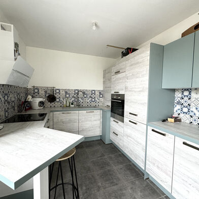 Appartement 3 pièces 192000 €