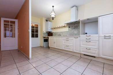 Appartement 3 pièces 193900 €