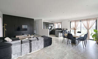 Maison 5 Pièces 126 m² à vendre à Saint-André-le-Gaz (38490)